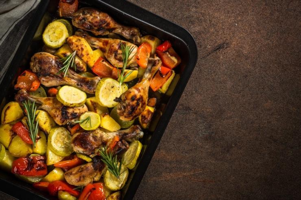 Heart-Healthy Spiced Chicken with Roasted Vegetables